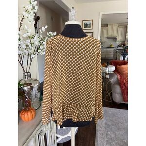 Sheer Long Sleeved Ann Taylor Top (Small)